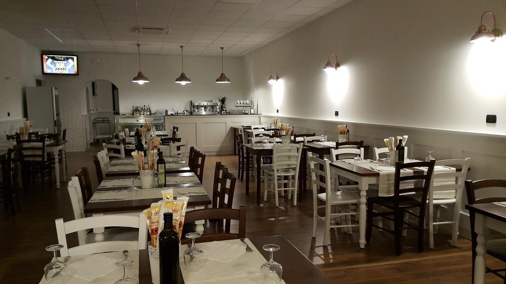 Albergo Pizzeria Sole San Giovanni Lupatoto Luaran gambar