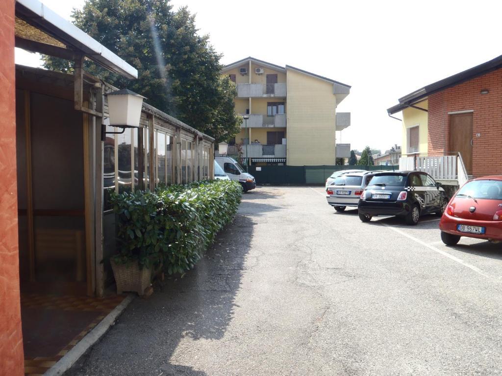 Albergo Pizzeria Sole San Giovanni Lupatoto Luaran gambar